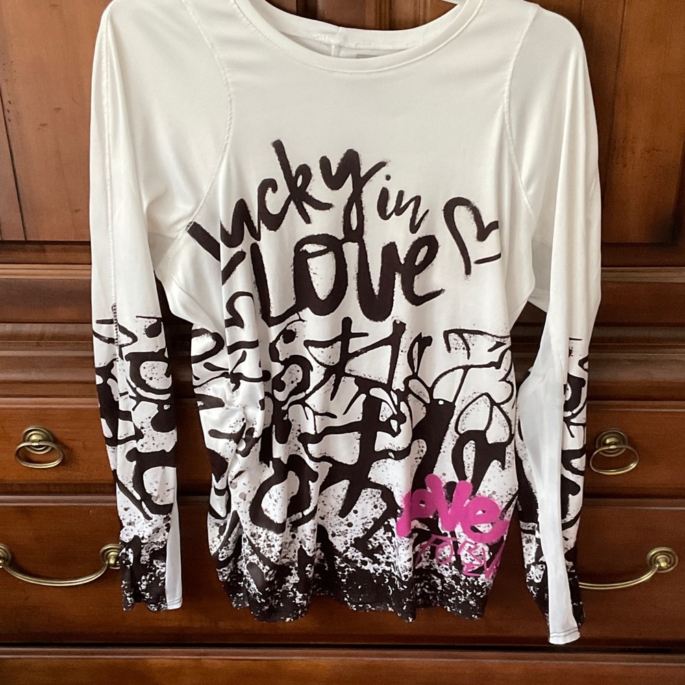 Lucky in Love Women's White and Black Graphic Top